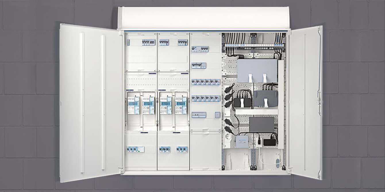 Technikzentrale bei Elektro Engelhardt GmbH & Co. KG in Röttingen